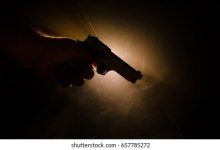 male-hand-holding-gun-on-260nw-657785272.jpg?resize=220%2C150&ssl=1